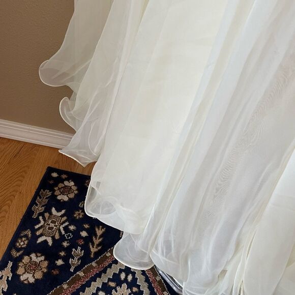 Bridess Ivory Women’s Sheer Long Formal Dress Long Split Sleeves Size 10 - Picture 6 of 16